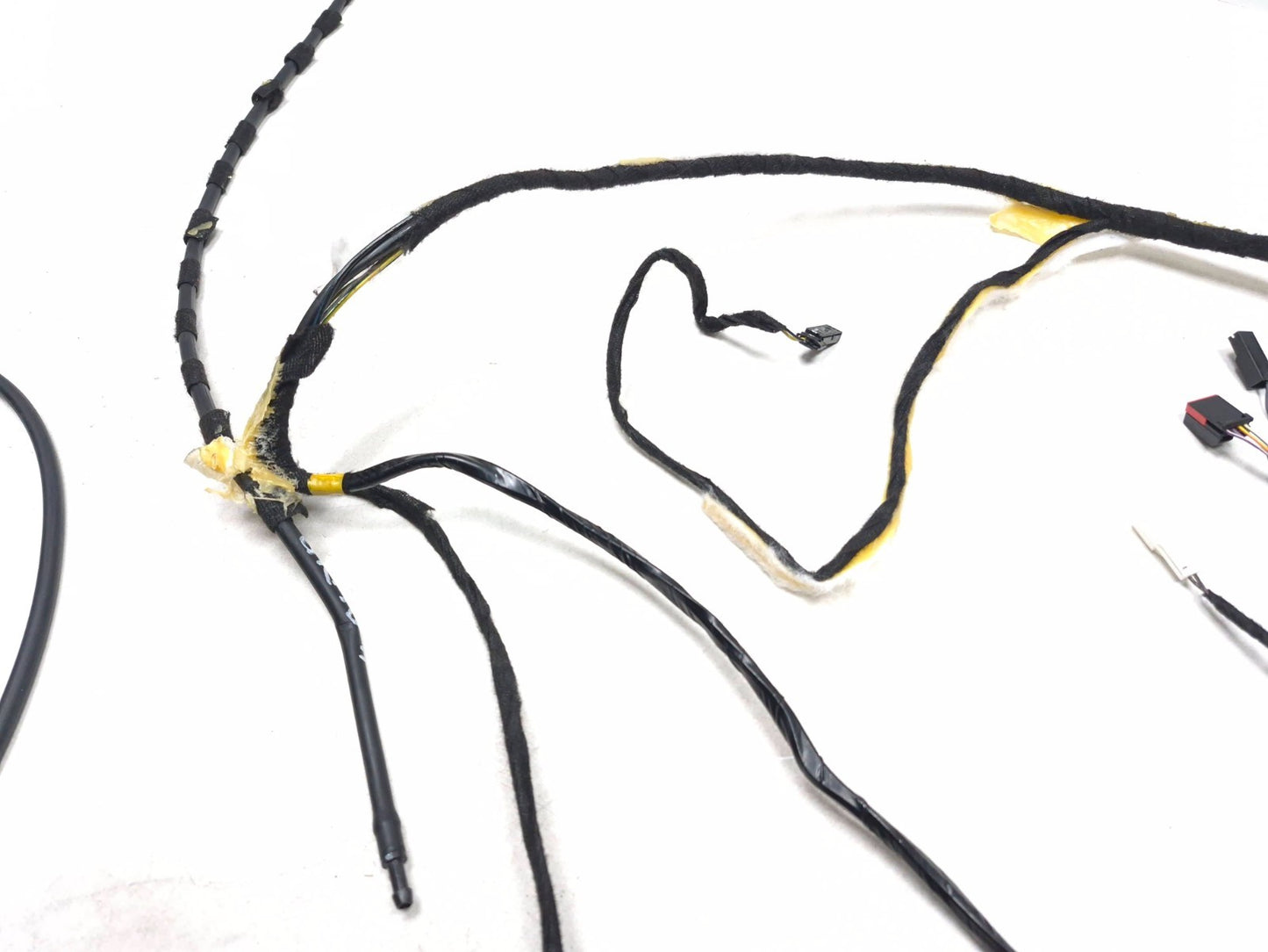 2019 Ford Ecosport Roof Headliner Wire Harness OEM