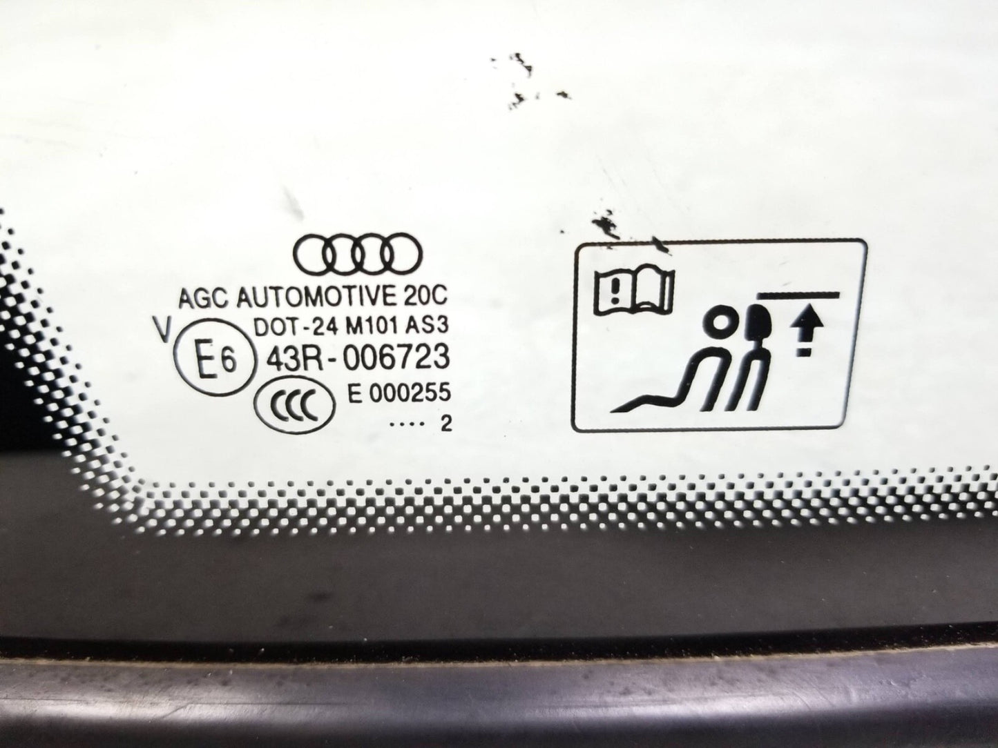 2010 Audi Q5 Door Vent Window Glass Rear Driver Side Left OEM