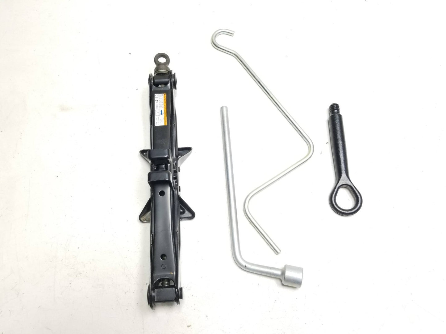 11-17 Lexus CT200h Spare Tire Jack W/ Wrench Oem✅