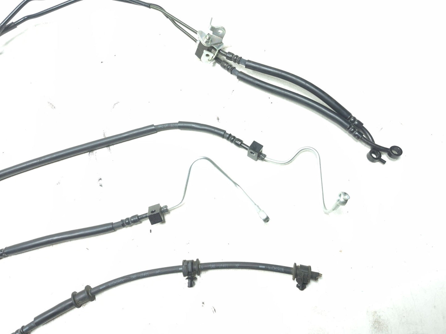 2025 Yamaha Xsr900 Brake Hose Line Pipe Set OEM