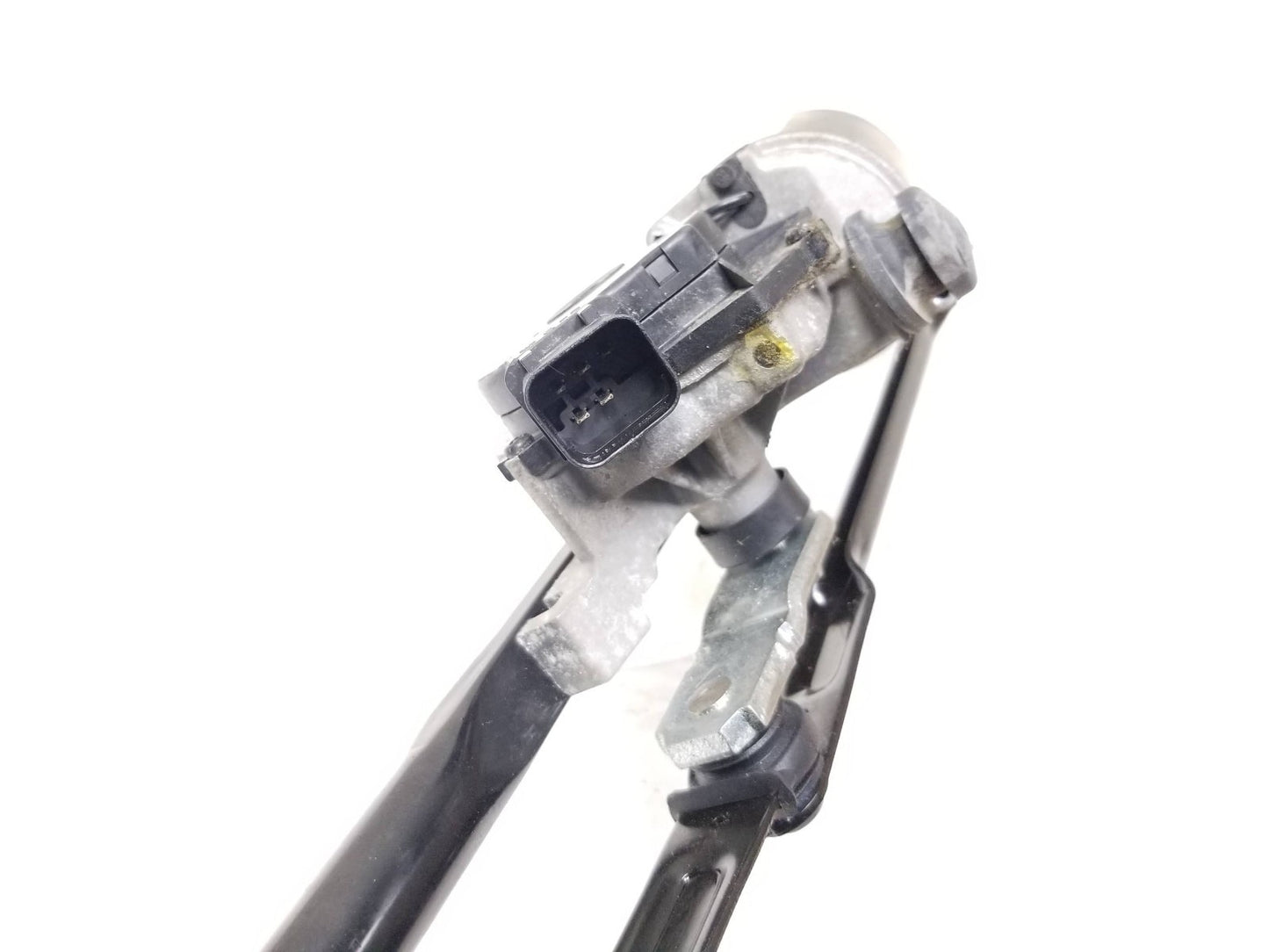 2014 - 2024 Kia Soul Windshield Wiper Motor W/ Linkage OEM