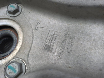 2018 Tesla Model 3 Front Spindle Knuckle W/ Hub Driver Side 1044311-00-e OEM