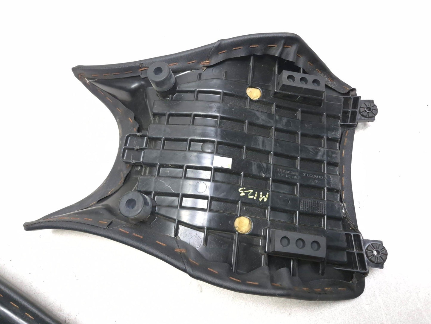 2019 Honda Cbr300r Front Drive Seat & Passenger Seat Pair OEM