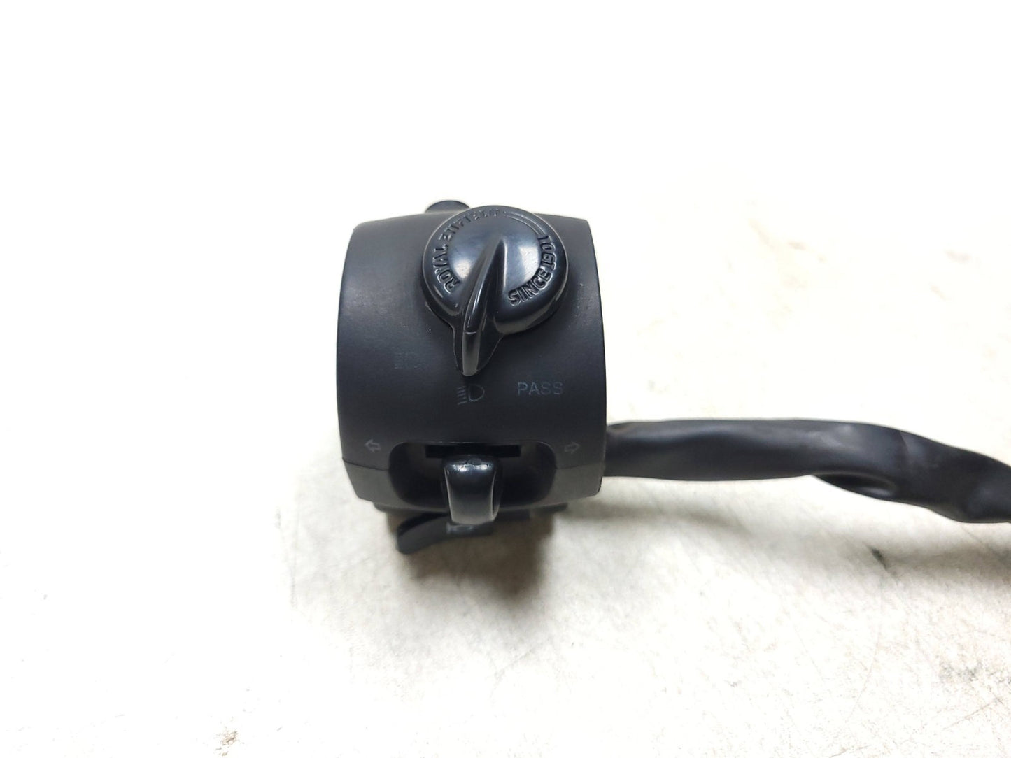 22-24 Royal Enfield Classic 350 Left Handlebar Headlight Turn Signal Switch OEM