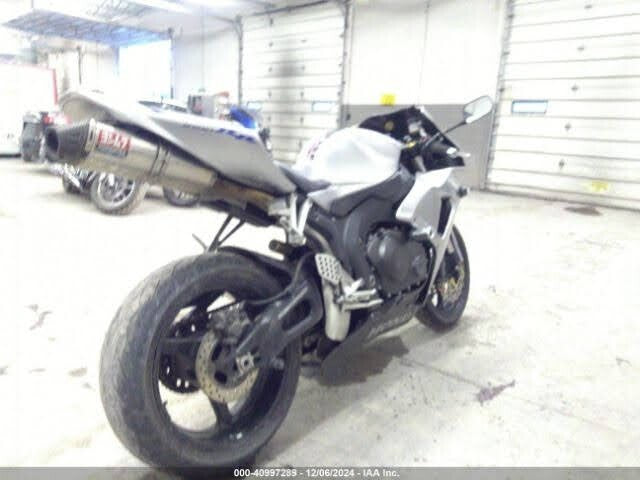 2004 - 2007 Honda Cbr1000rr Yoshimura Rs-5 Race Series Slip-on Muffler