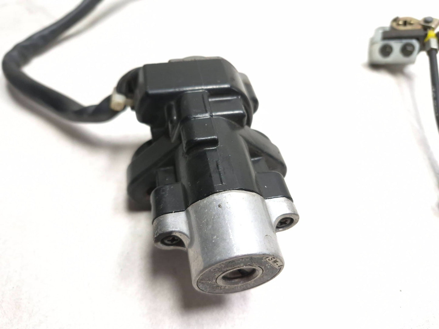 2001 Suzuki Gsx 750f Katana Ignition Lock Set & Fuel Cap OEM