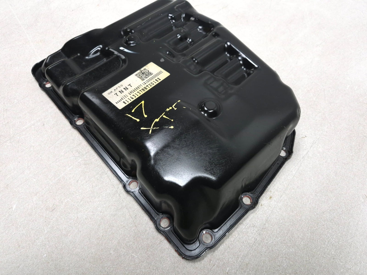 2017 Cadillac Xt5 At Automatic Transmission Valve Body Cover Oil Pan  OEM