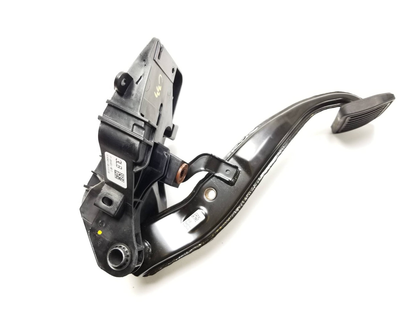 2021 Tesla Model 3 Brake Pedal 1044691-00-d OEM