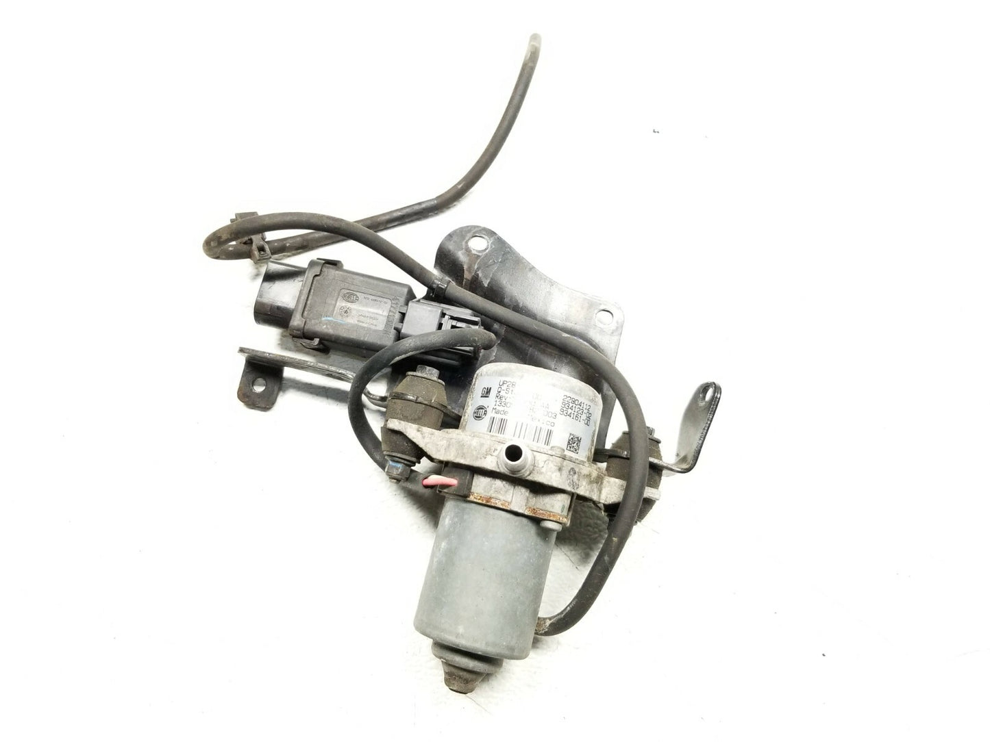 2014 Buick Lacross Power Brake Booster Vacuum Pump OEM