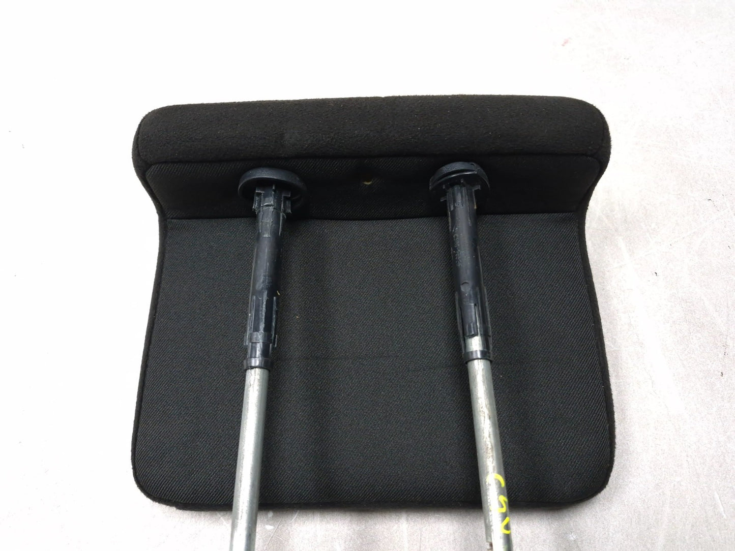 2013 Dodge Grand Caravan 3rd Row Seat Center Headrest OEM