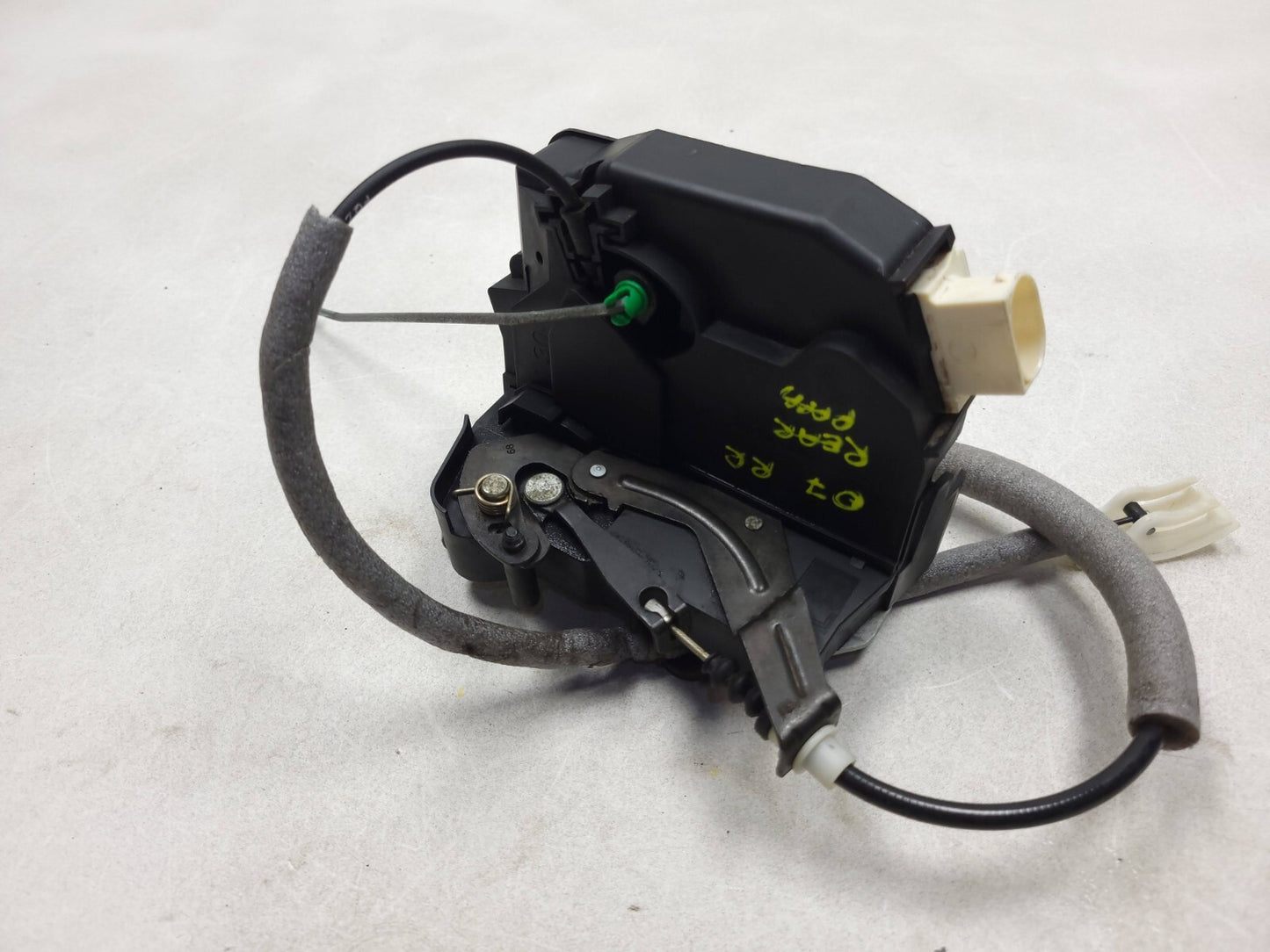 2007 Range Rover Rear Door Lock Latch Actuator Right Passenger Side OEM