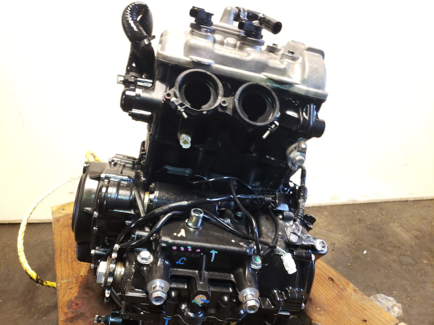 2024 Kawasaki Ninja 500 Ex500 Engine Motor OEM 1,543 Miles