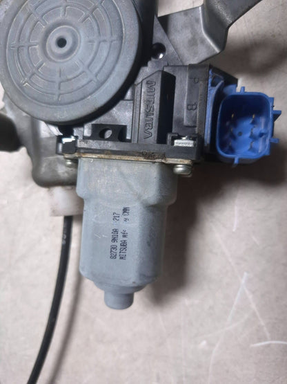 2010 Nissan Maxima Rear Passenger Door Window Regulator W/ Motor OEM