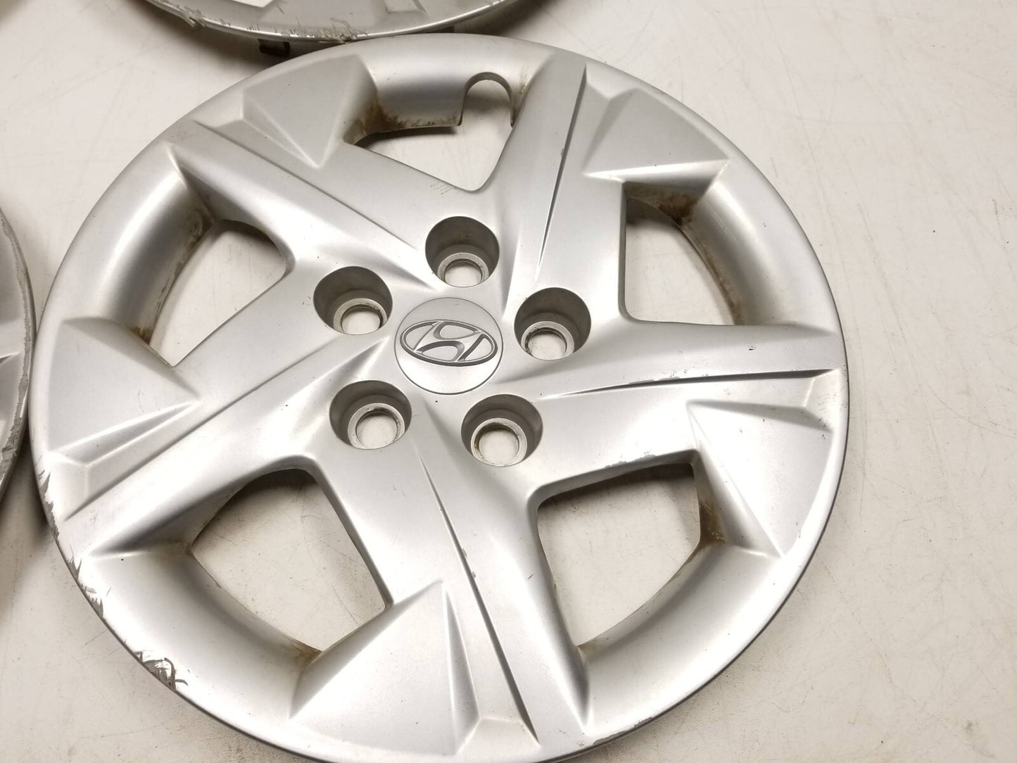 2020 Hyundai Venue Wheel Cover Hub Cap  15"  4pcs OEM