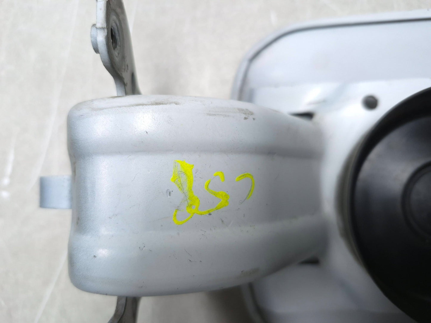 2018 Chrysler 300 Fuel Tank Filler Door OEM