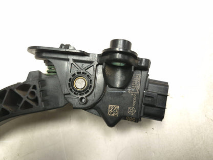 2017 Dodge Journey Accelerator Gas Pedal 04891585ae OEM
