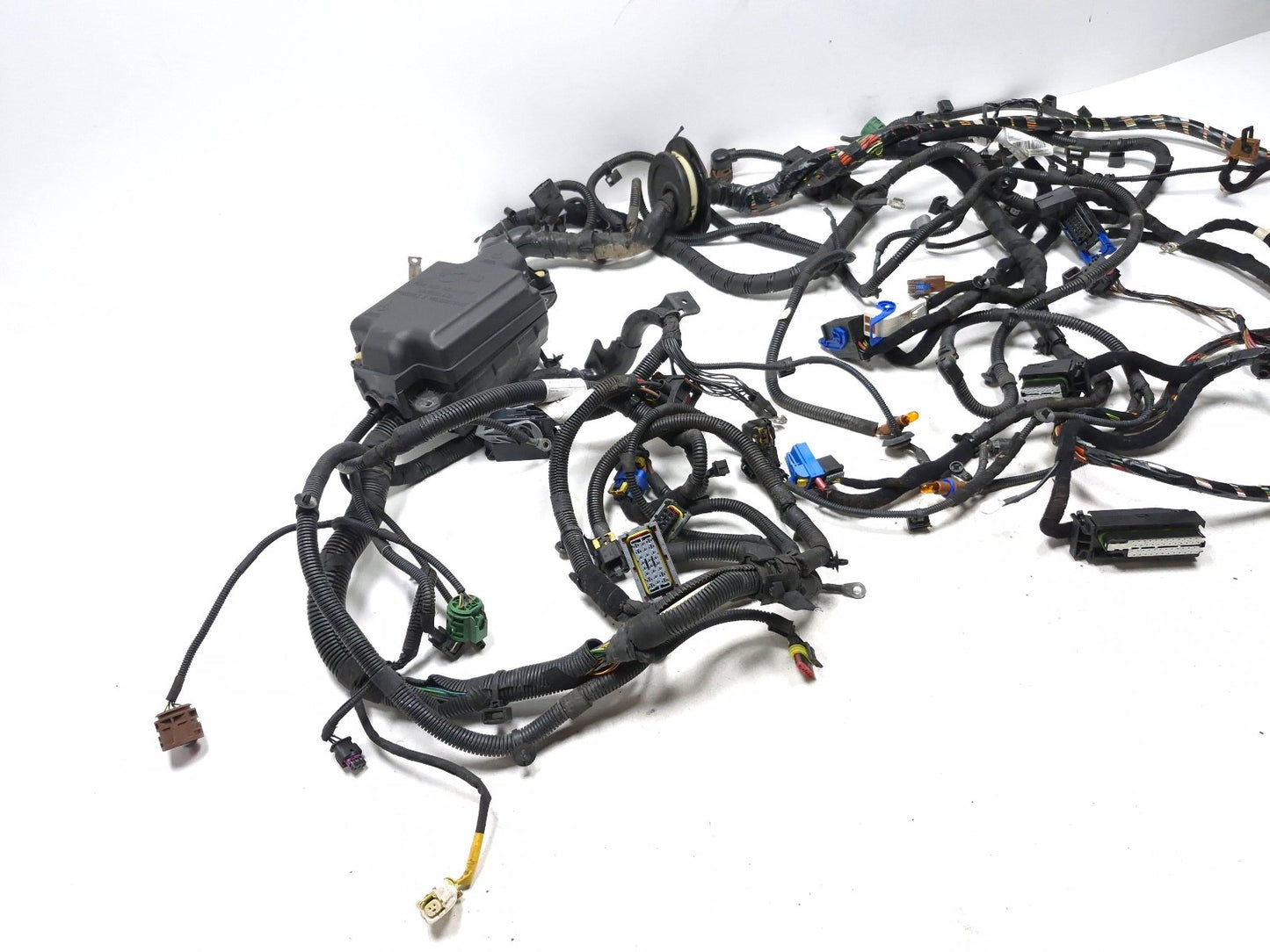 2014 Fiat 500l Engine Compartment Wiring Harness W/ Fuse Box OEM