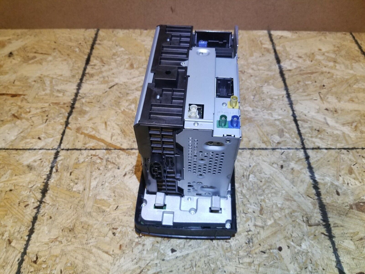 07 08 09 10 Mercedes-benz R350 Head Unit Command Navigation Radio Cd Player OEM