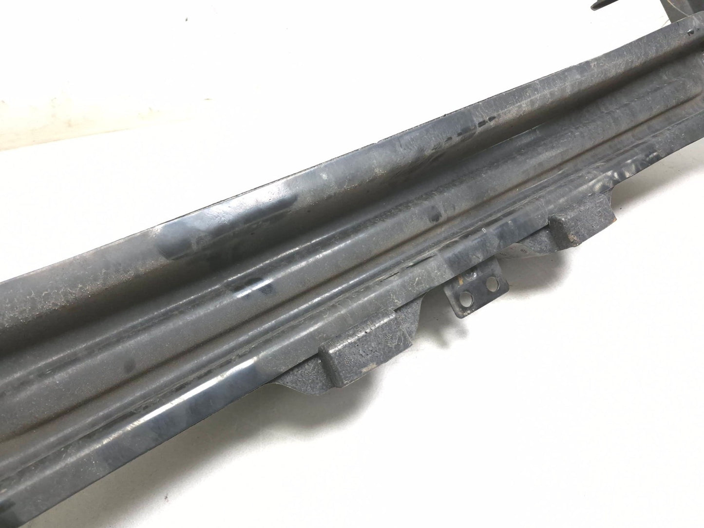 2011 Volkswagen Tiguan 2.0l Front Bumper Reinforcement OEM