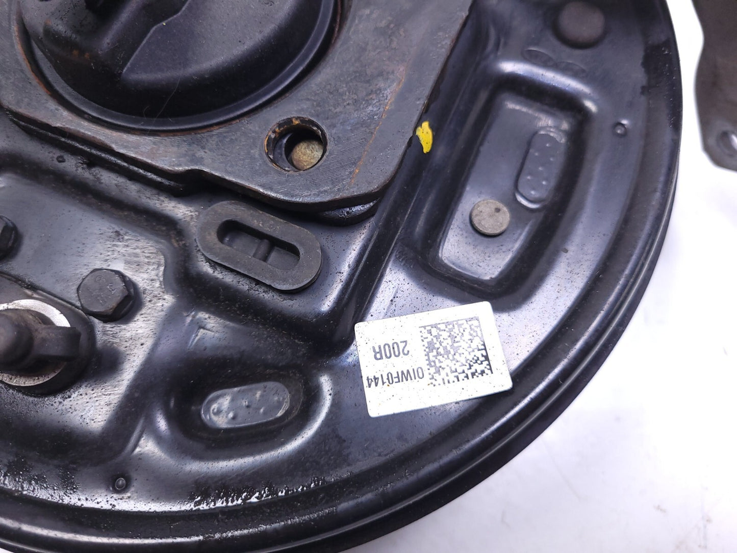 2020 Hyundai Venue Rear Spindle Knuckle Wheel Hub Passenger Side Right OEM