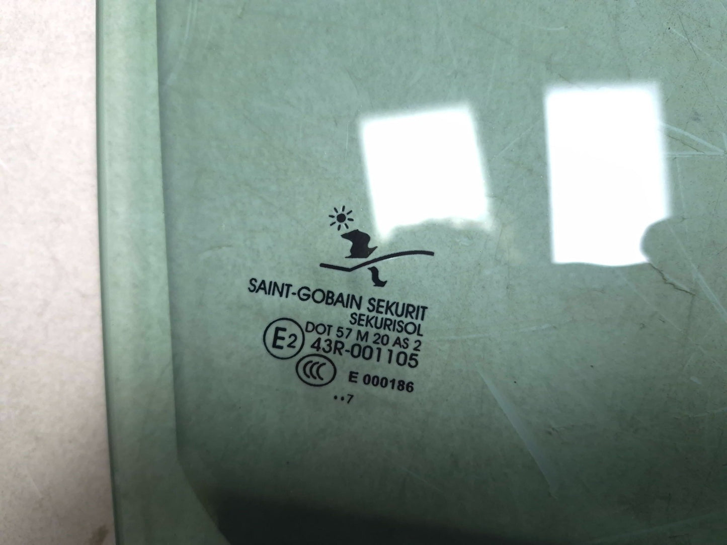 2007 Saab 9-5 Aero Rear Passenger Window Glass OEM