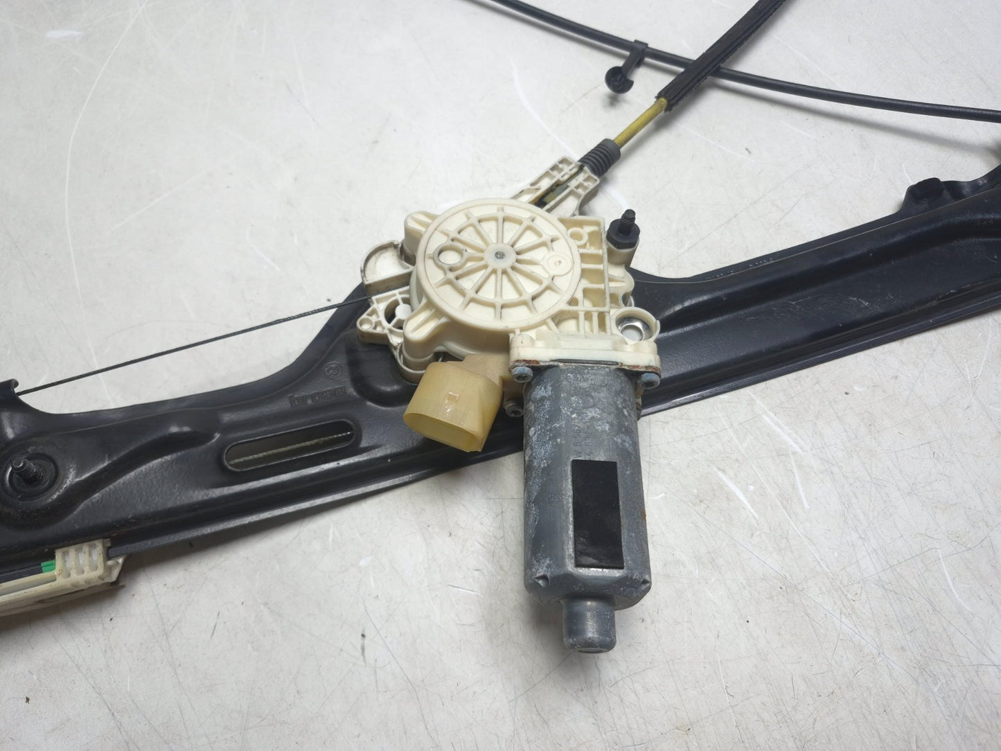 2008 BMW X6 E71 Front Window Regulator & Motor Driver Side Left OEM