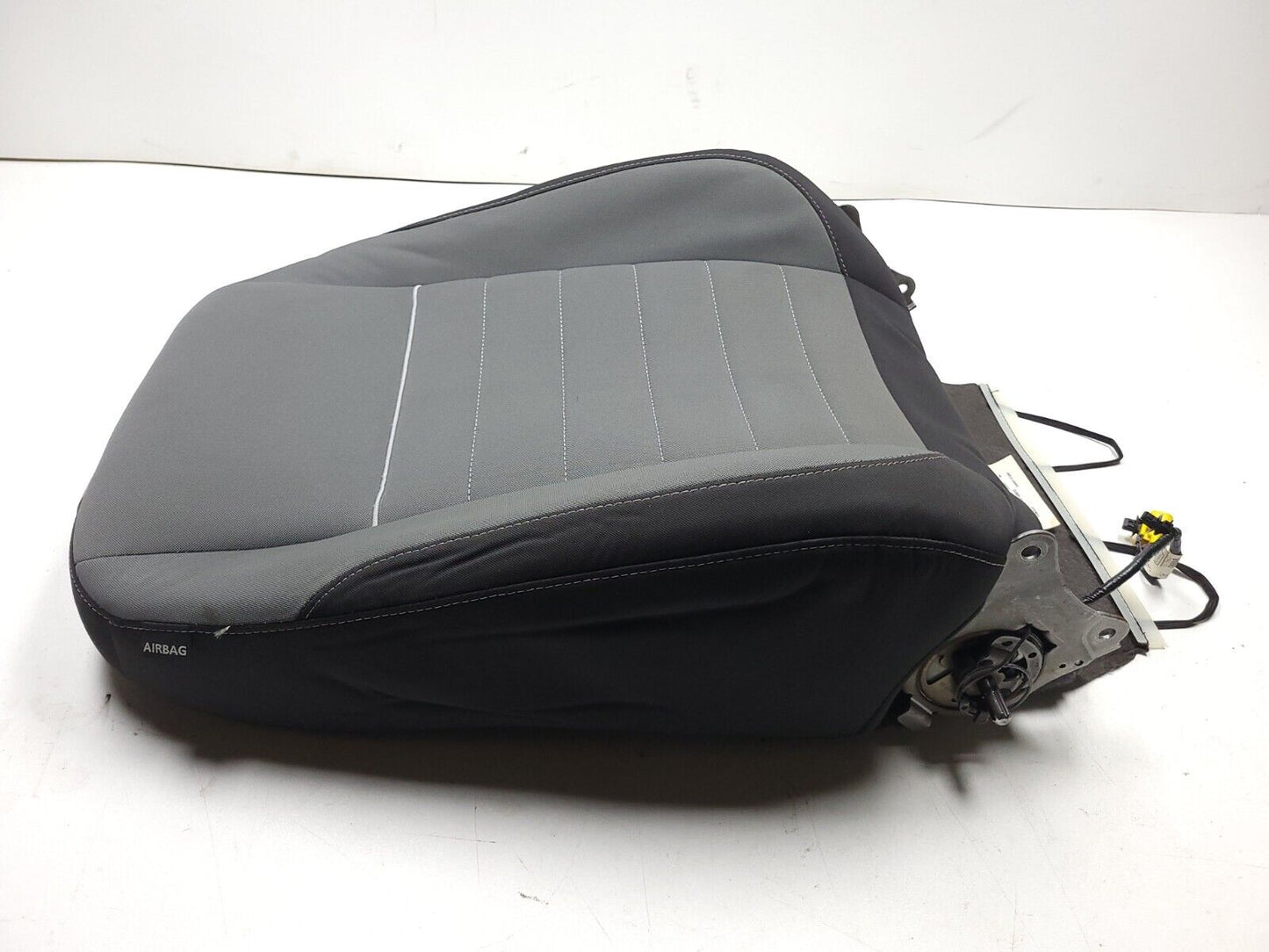 13 14 15 16 Ford Escape Front Passenger Seat Upper Cushion OEM