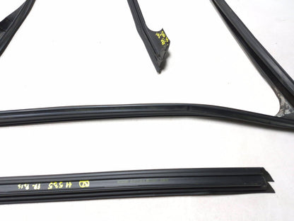 2011 BMW 535i F10 Front Door Window Belt Weatherstrip Seal Passenger Side Rh OEM