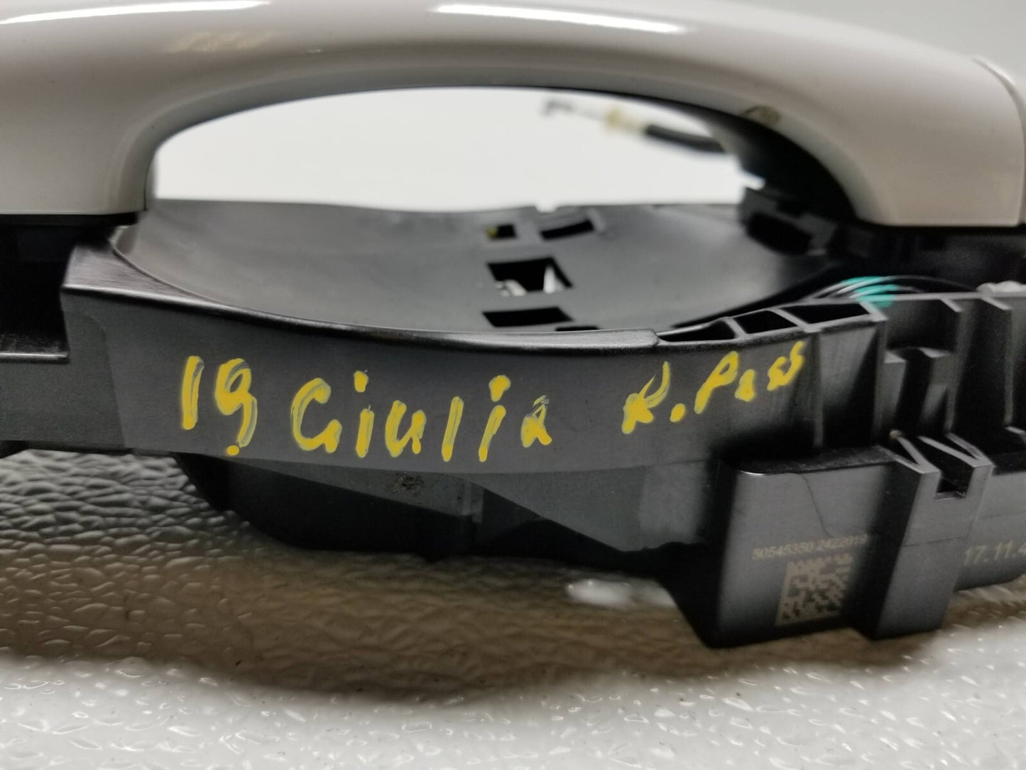 2019 Alfa Romeo Giulia Rear Exterior Door Handle 2pcs OEM