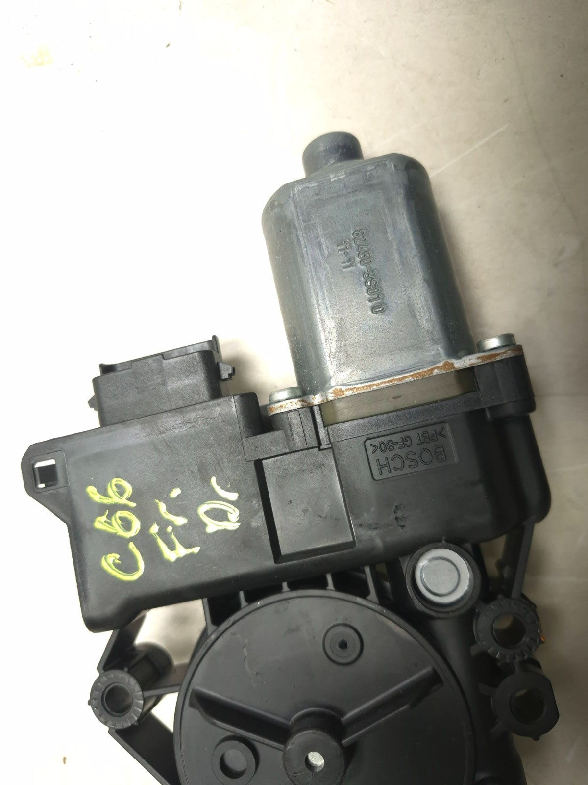 2012 Hyundai Sonata Front Driver Door Window Motor OEM