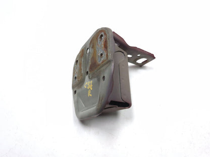 2011 Nissan Juke Rear Driver Bumper Mounted Bracket Left & Right OEM