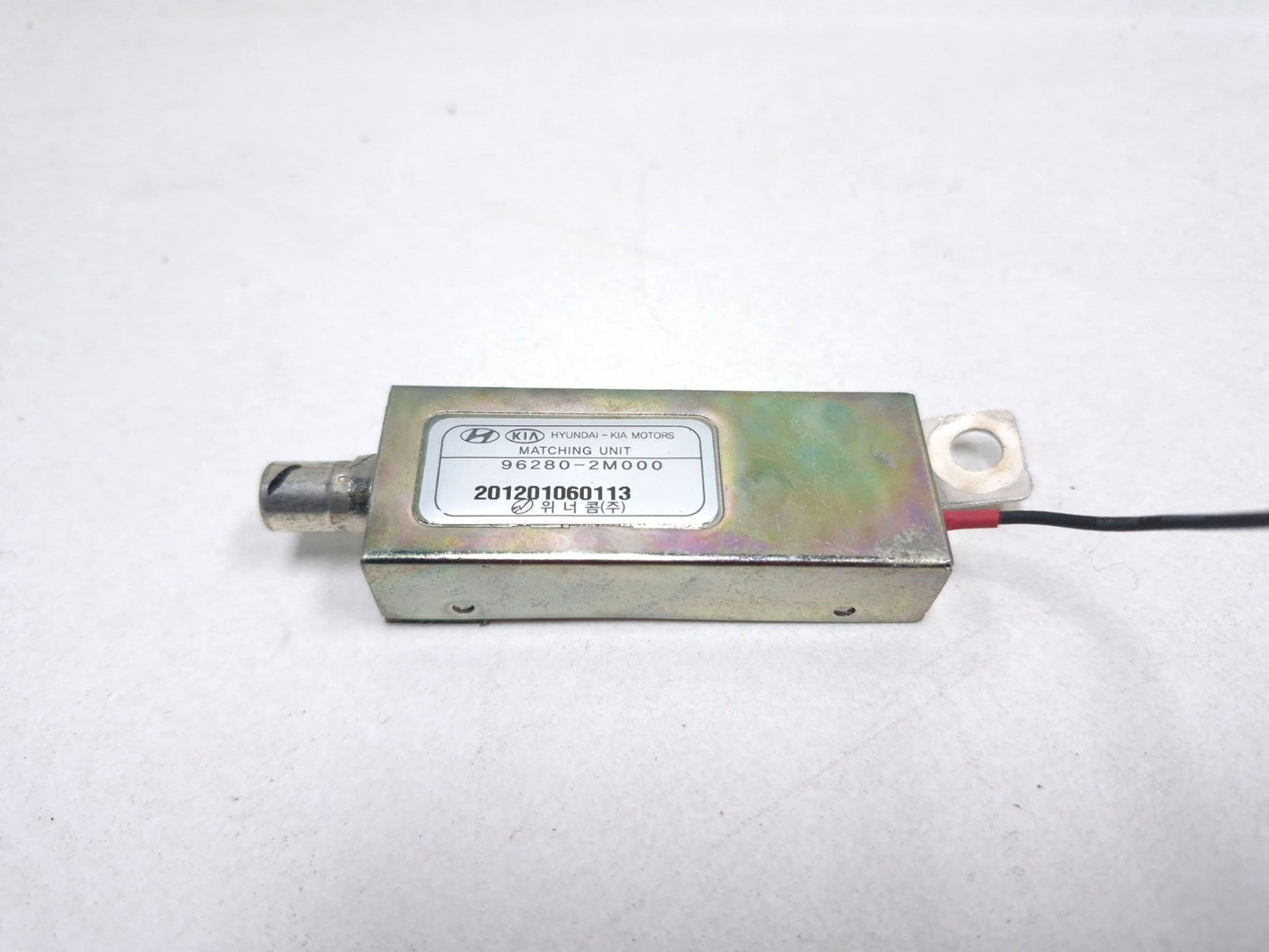 2013 Hyundai Genesis Coupe Radio Antenna Amplifier OEM