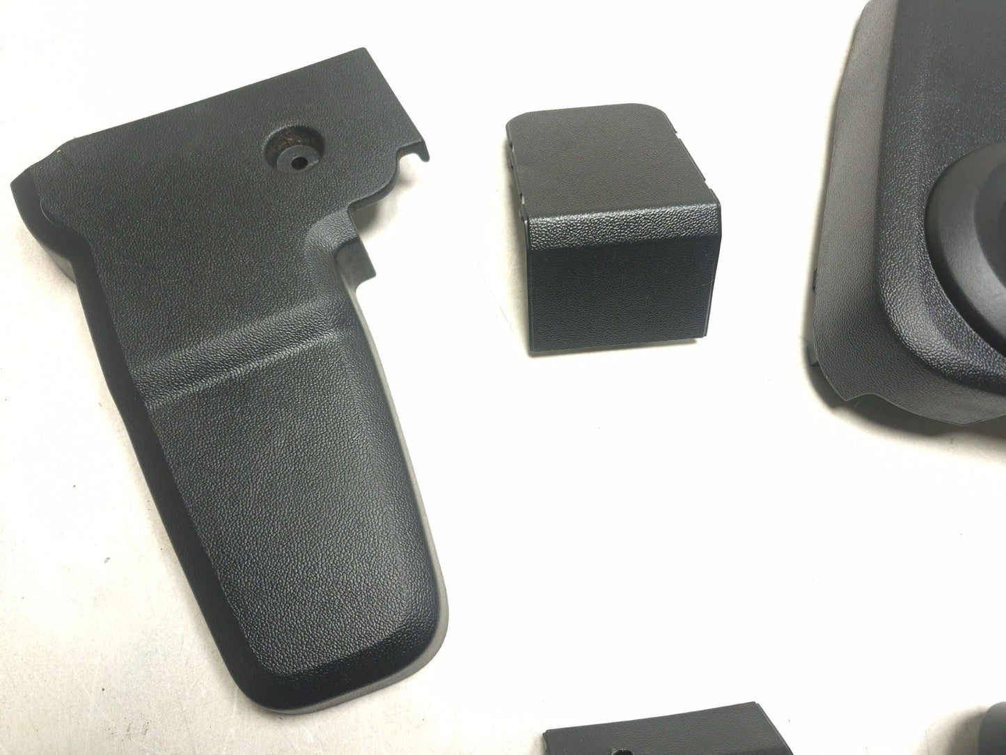 2017 Dodge Journey Rear 2nd Seat Side Cover Trim 8pcs OEM