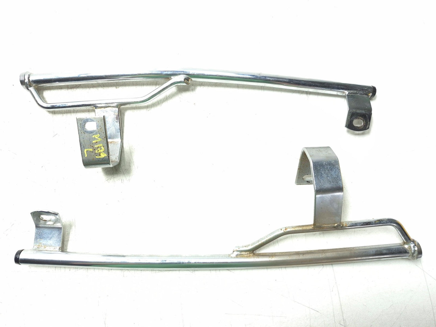 1985 Honda Shadow Vt500c Rear Passenger Grab Bar Pair OEM