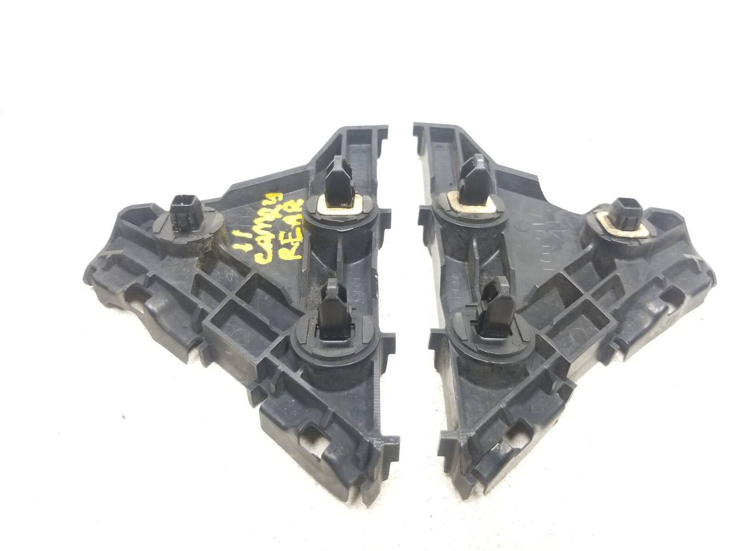 2007-2011 Toyota Camry Rear Bumper Retainer Bracket Left & Right 2pcs OEM