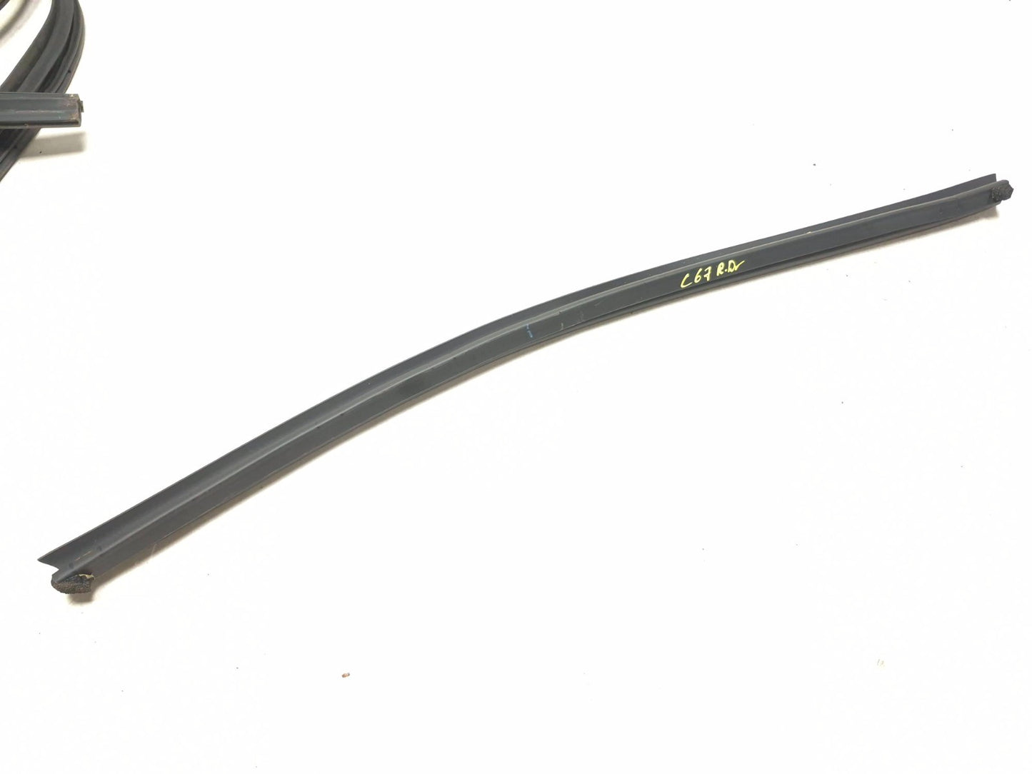 2018 Hyundai Sonata Rear Door Weatherstrip Seal Driver Side Left 4pcs OEM