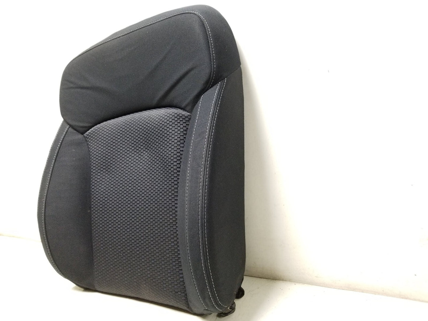 14-16 Subaru Forester Front Passenger Seat Upper Cushion OEM