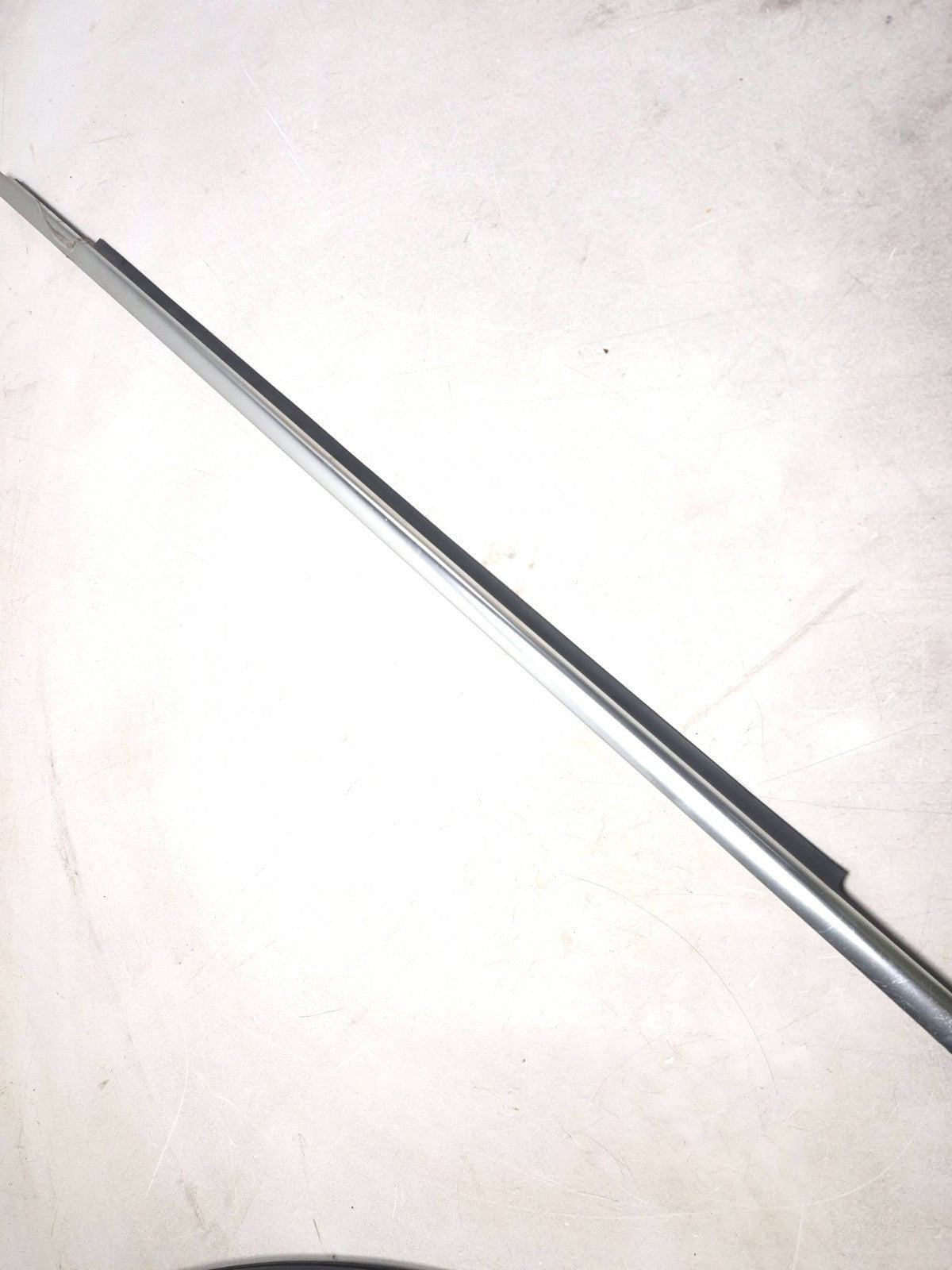 2011 Volkswagen Tiguan Front Door Weatherstrip Seal Driver Side Left 3pcs OEM