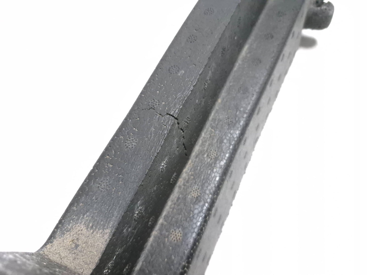 2010 Nissan Maxima Sv Rear Bumper Reinforcement W/ Reinforcement Foam OEM