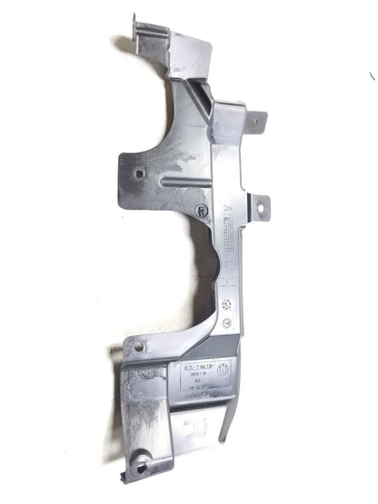 2007 - 2013 BMW X5 X6 E70 X5 X6 Steering Gear Top Cover Shield Panel  2pcs OEM