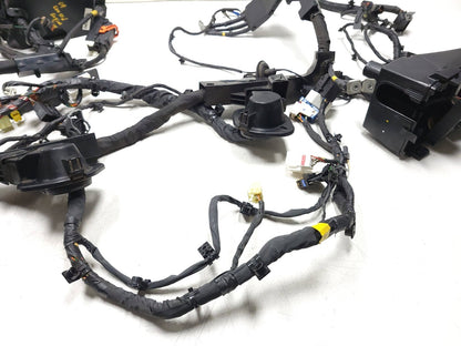 09-12 Hyundai Genesis Underhood Fuse Box Wire Harness 4.6l OEM Sedan 91291-3m360