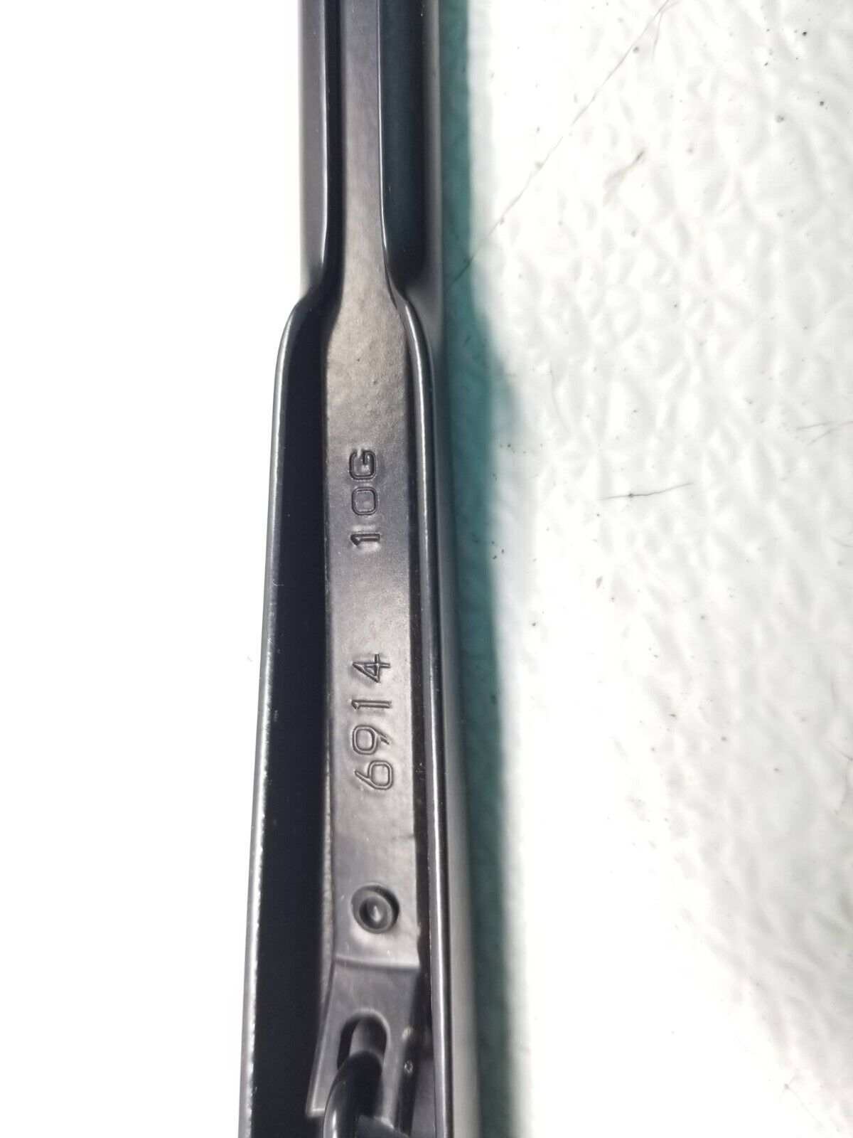2006 - 2010 Jeep Grand Cherokee Windshield Wiper Arm Driver Left OEM
