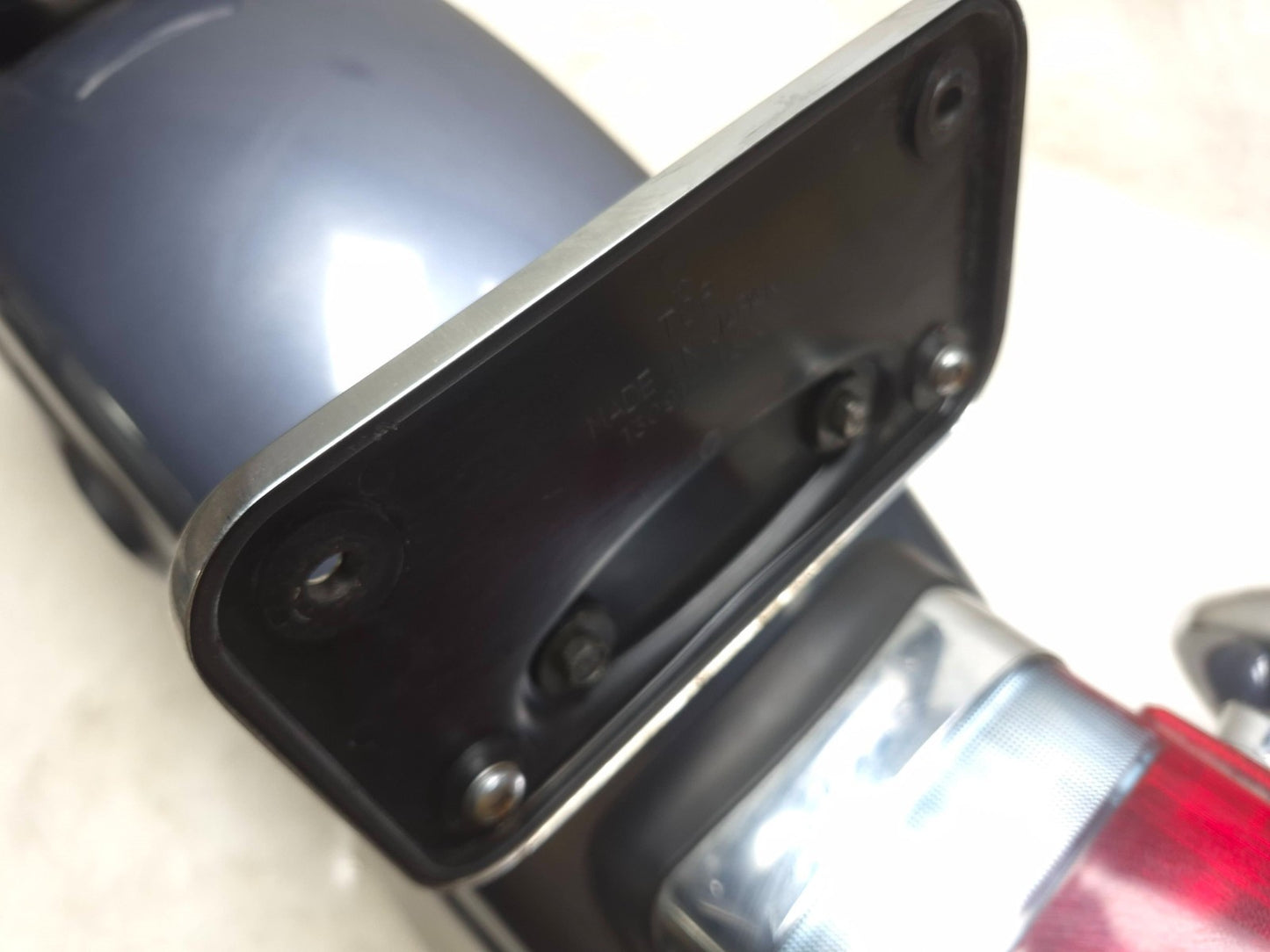 2001 Kawasaki Vulcan 1500 Vn1500 Rear Fender W/ Taillight & Turn Signal Assy OEM