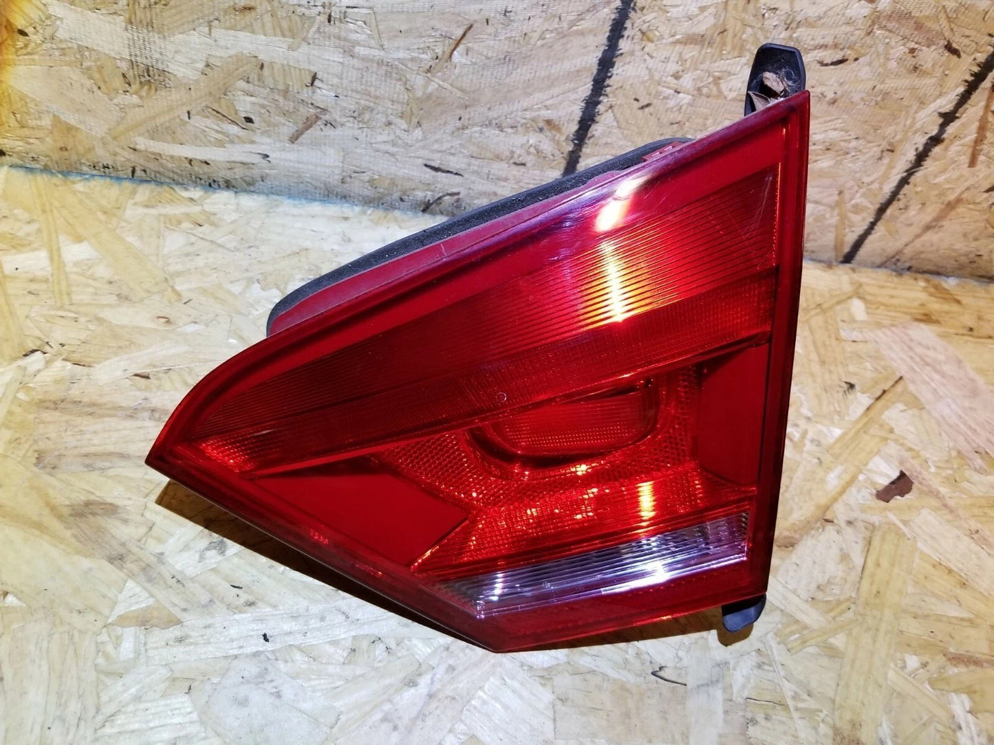 2014 VW Passat Tail Light Left & Right Pair OEM