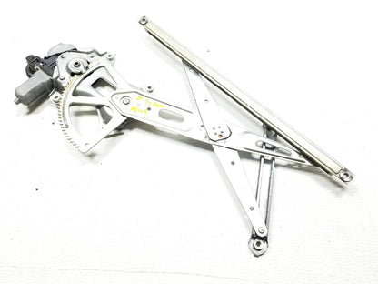 2011 Toyota Prius Front Passenger Door Window Regulator Motor OEM