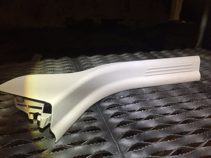 05 06 07 08 09 10 11 Volvo S40 Rear Passenger Side Door Sill Plate Scuff OEM