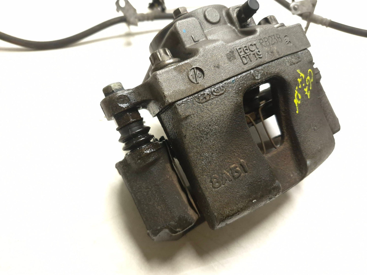 2018 Hyundai Sonata Sport Front Brake Caliper OEM 58180-d4a10