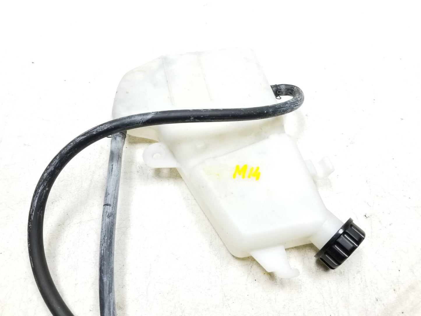 2015-2018 Kawasaki Klz1000 Versys 1000 Coolant Reservoir 43078-0074	 OEM