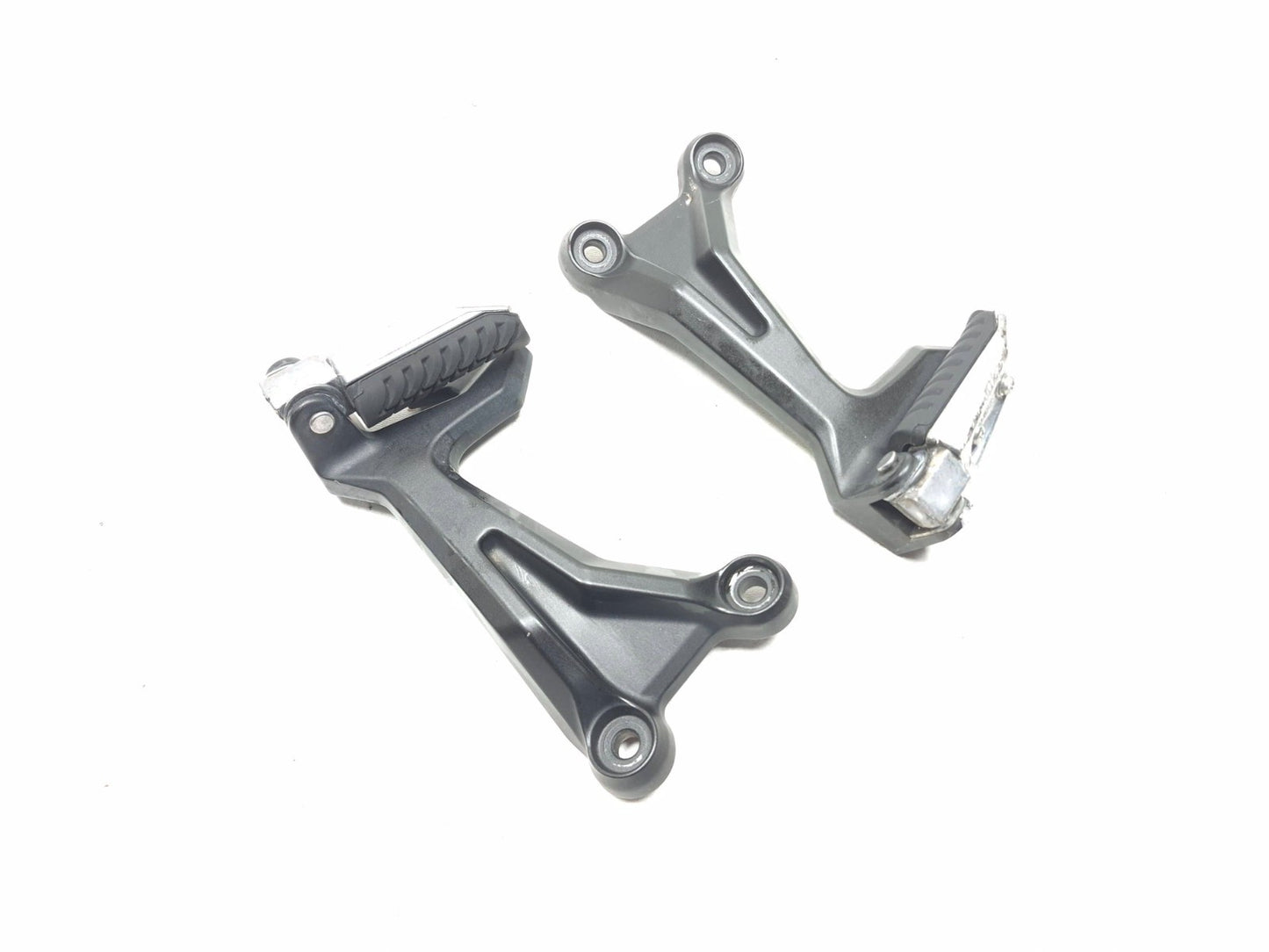 2018 Kawasaki Ninja 650 Ex650 Rear Footrest Left & Right Pair OEM
