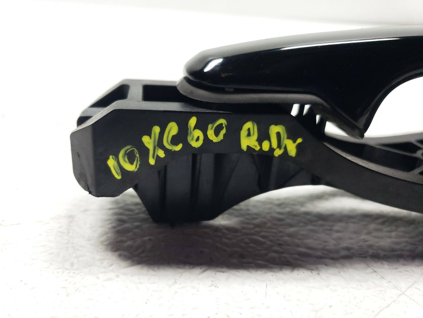 2010 Volvo XC60 Rear Driver Exterior Door Handle OEM